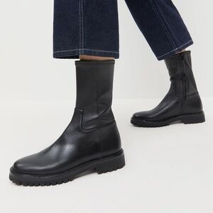 Loeffler randall black leather lug boot size 7